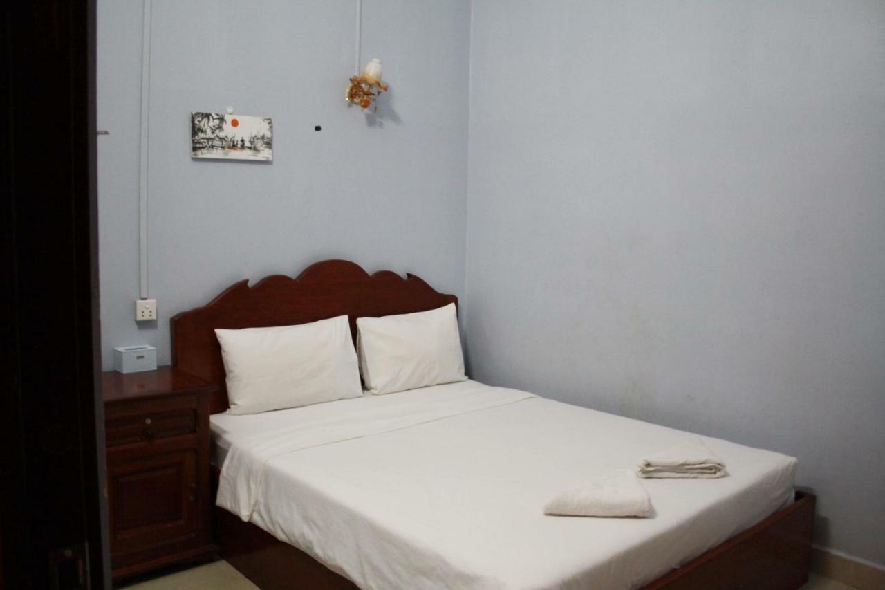 Khmer Village Guesthouse Phnom Penh Exterior foto
